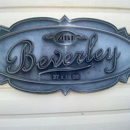 Luxury 2 Bedroom 2 Bathroom Caravan-Small Sofa 1 Pers Saint Osyth Kültér fotó