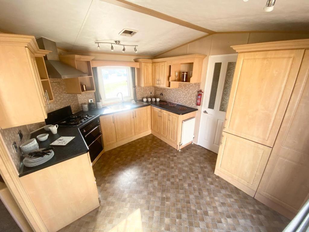Luxury 2 Bedroom 2 Bathroom Caravan-Small Sofa 1 Pers Saint Osyth Kültér fotó