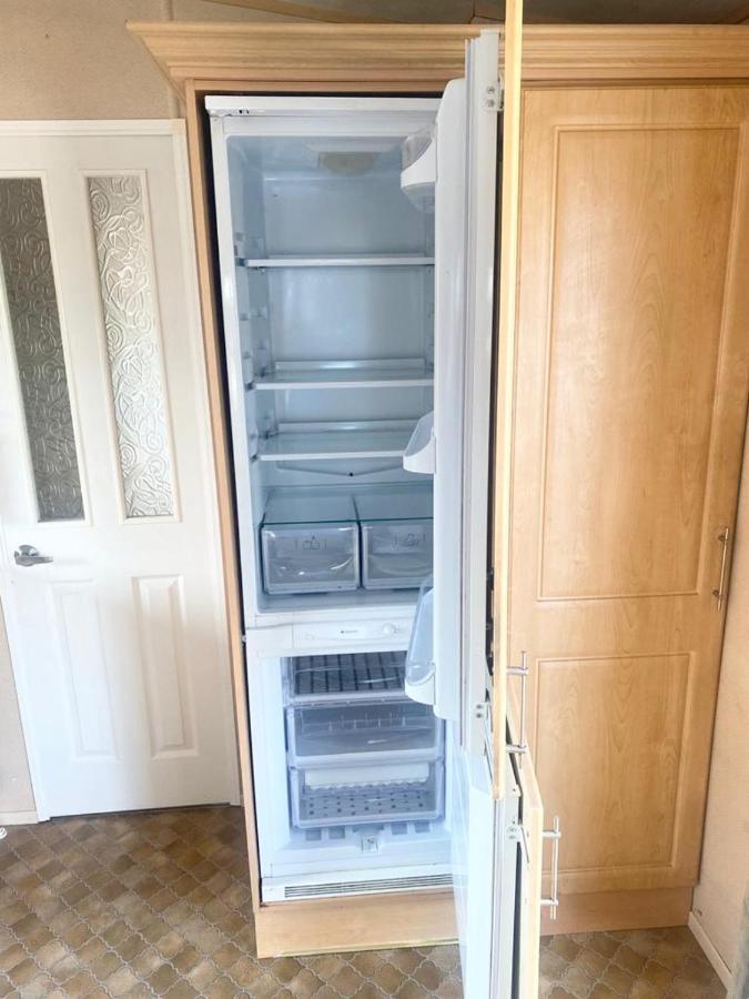 Luxury 2 Bedroom 2 Bathroom Caravan-Small Sofa 1 Pers Saint Osyth Kültér fotó